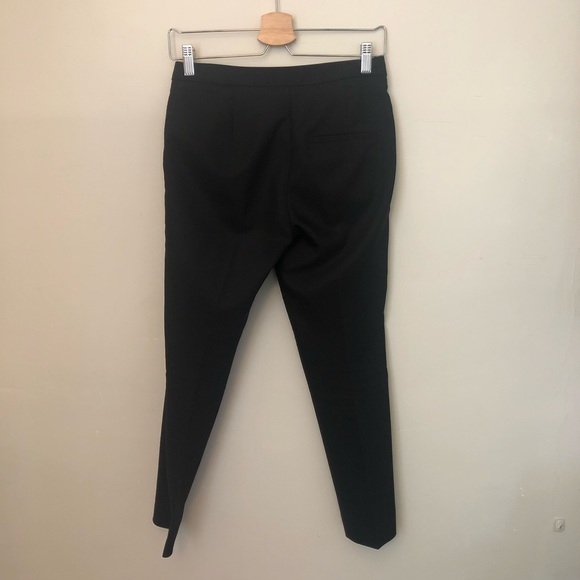 H&M Slim-Fit Cropped Black Slacks - Picture 2 of 3